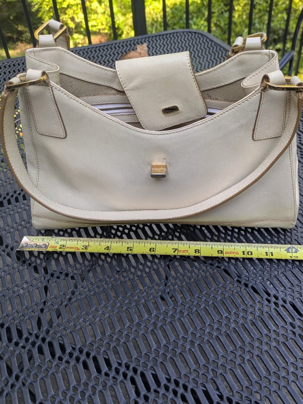 Monsac original cream purse